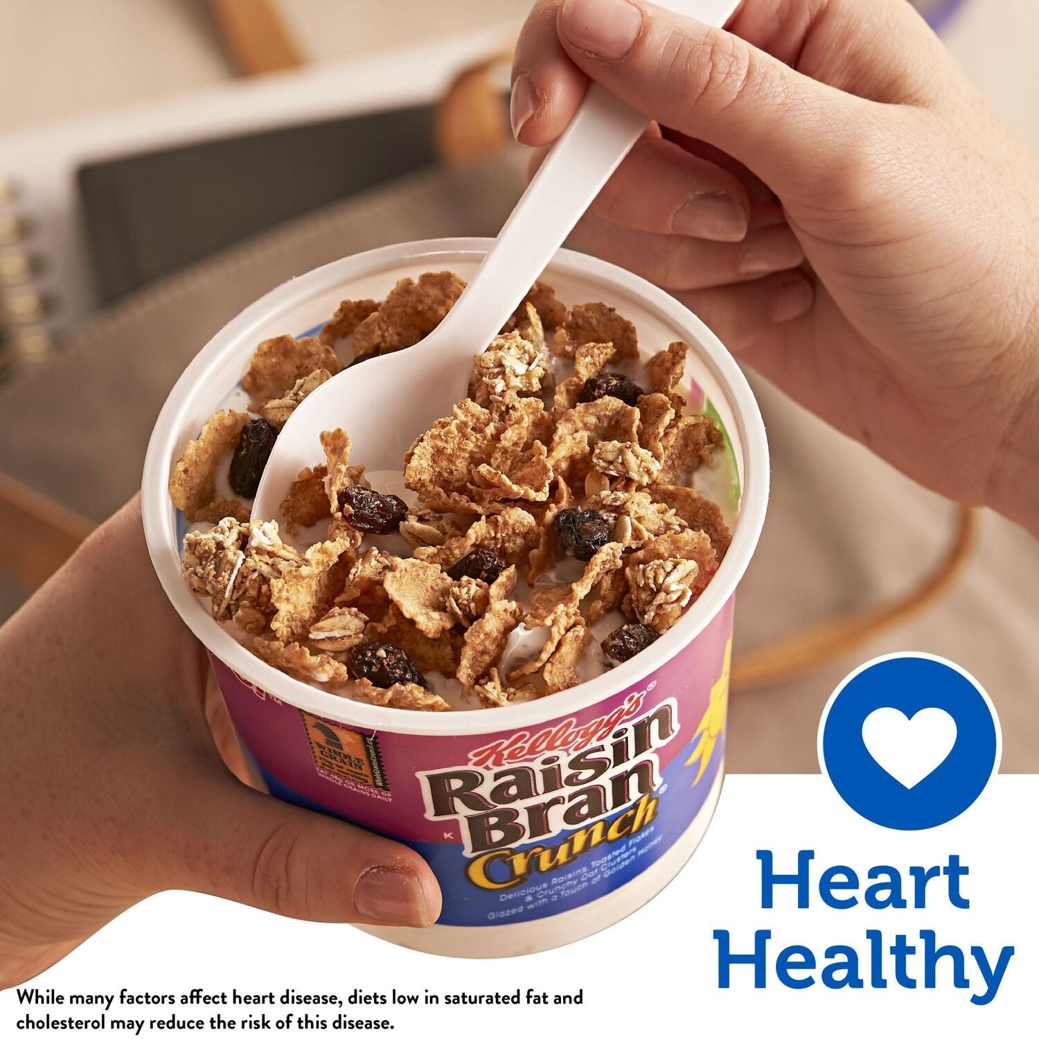 Kellogg's Raisin Bran Crunch Breakfast Cereal Cups Original, 1-ct.
